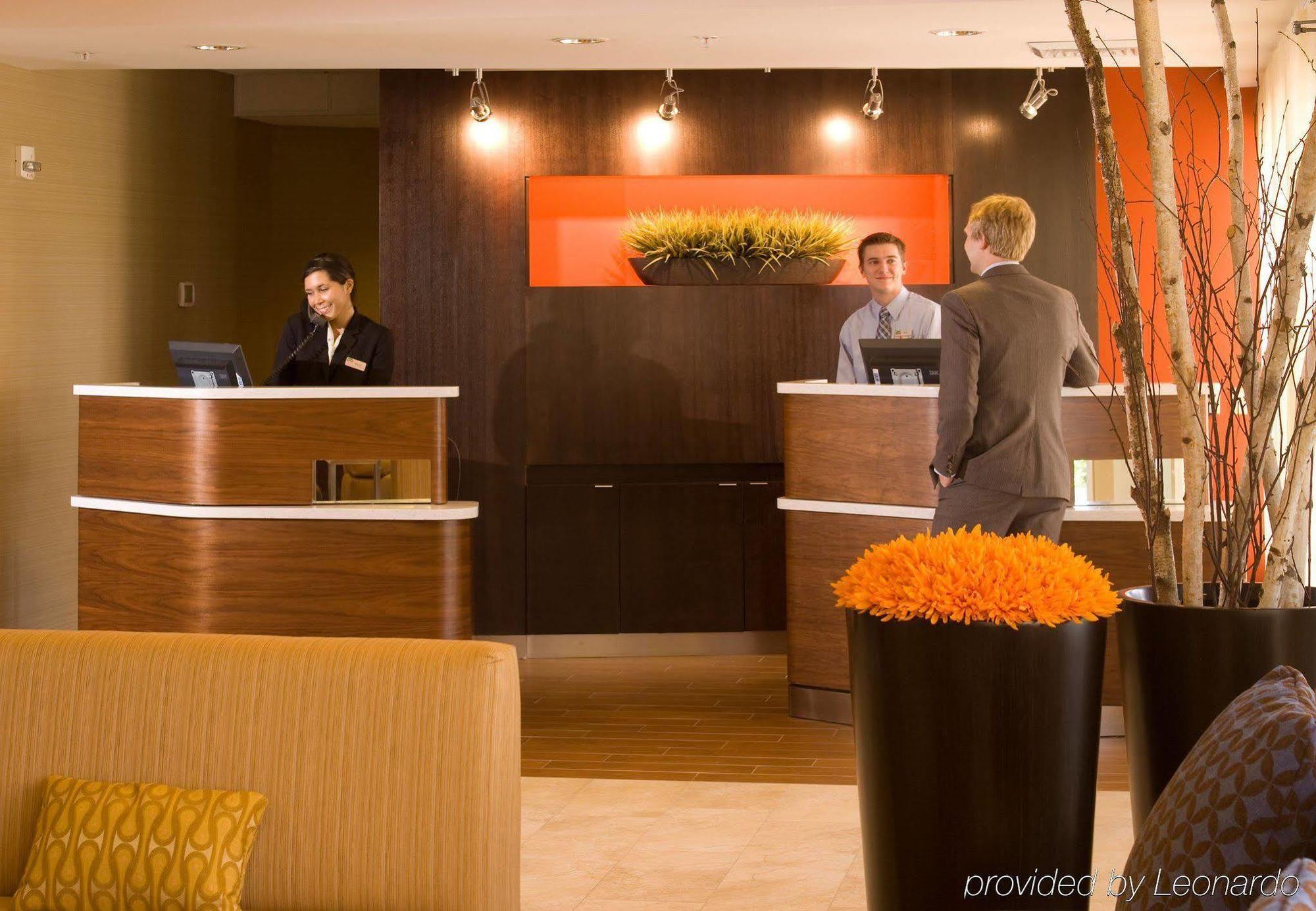 Courtyard By Marriott Lansing Hotell Interiør bilde