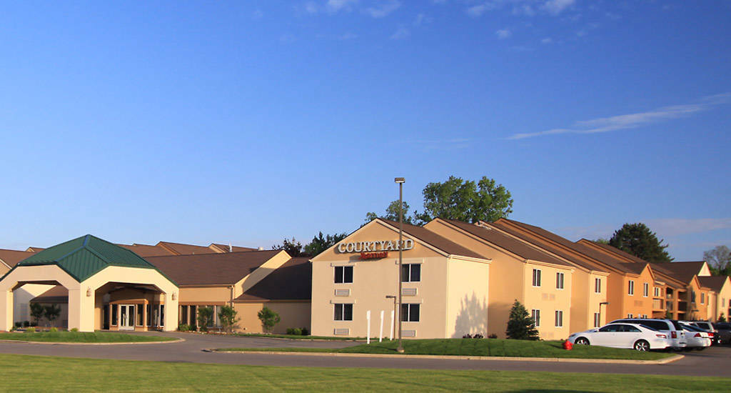 Courtyard By Marriott Lansing Hotell Eksteriør bilde